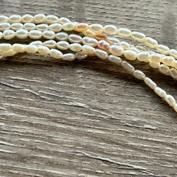 Vintage Pearl Necklace | Fresh Water Pearls - Picture 3 of 10